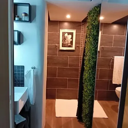 Lägenhet A | 62 M² | Piscine Privee Alès