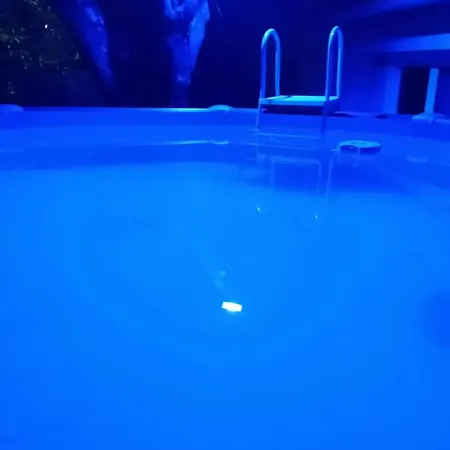 A | 62 M² | Piscine Privee *