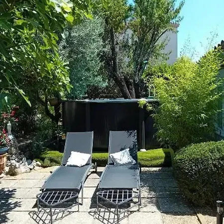 A | 62 M² | Piscine Privee Lägenhet