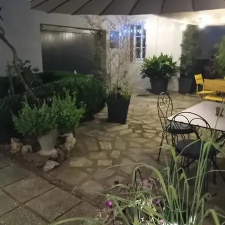 Lägenhet A | 62 M² | Piscine Privee Alès