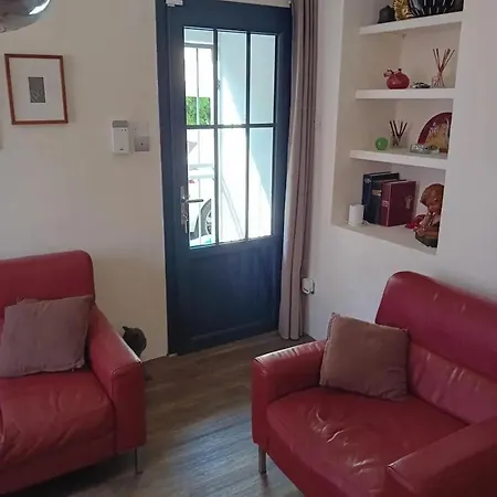 A | 62 M² | Piscine Privee Ales