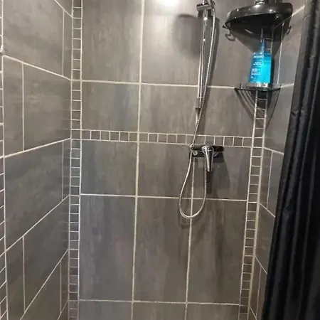 Apartment A | 62 M² | Piscine Privee Ales